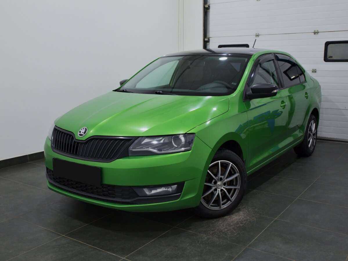 Skoda Rapid 2017 года с пробегом. Посмотреть фото