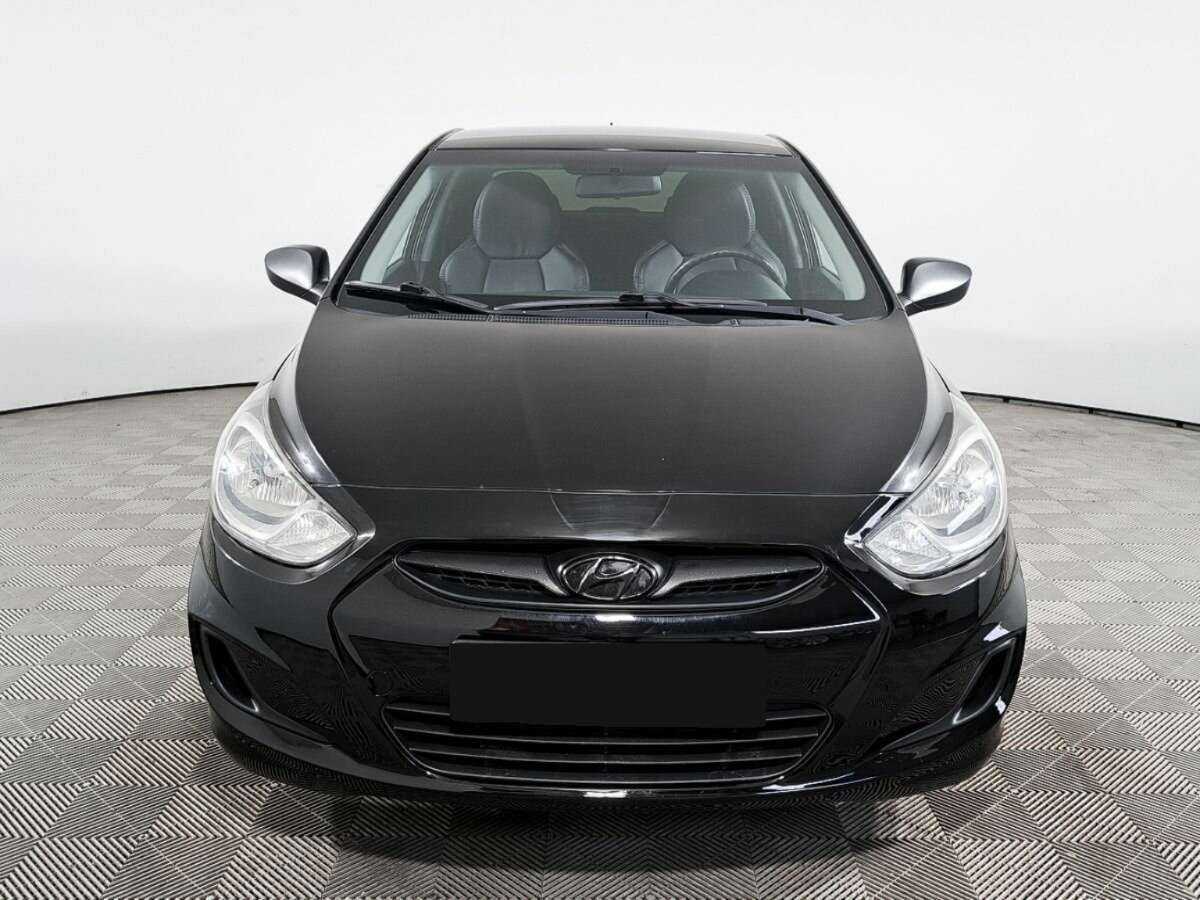 Hyundai Solaris 2012 года с пробегом. Фото: #1