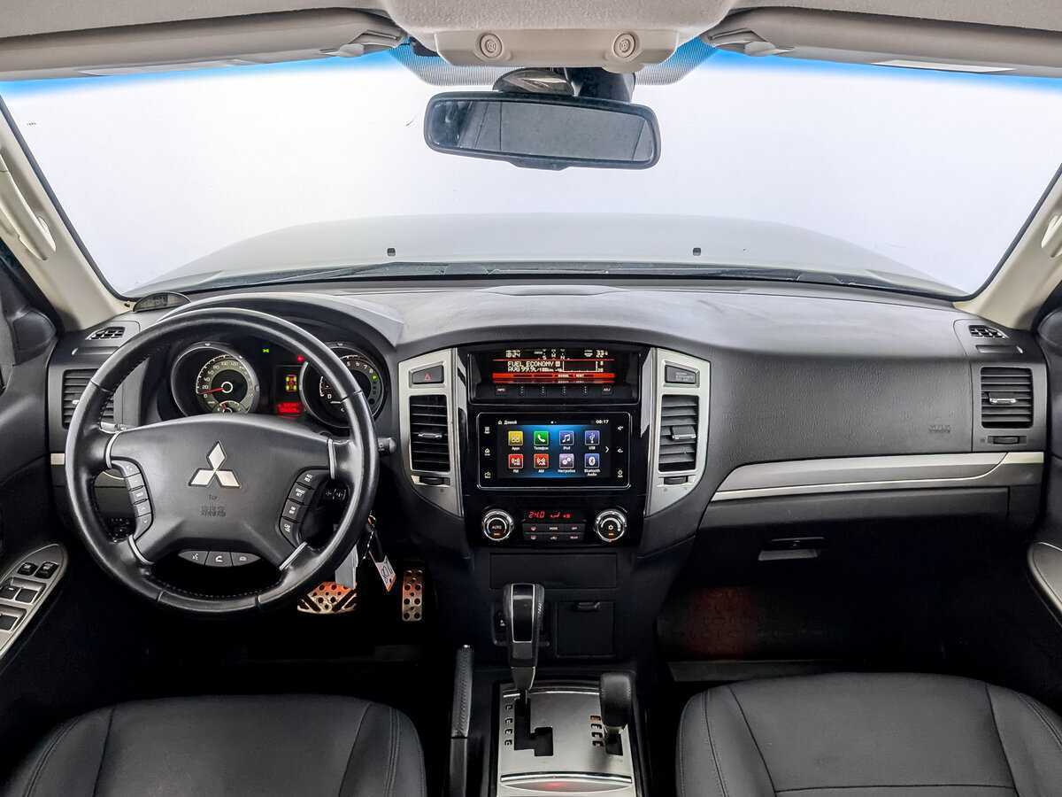Mitsubishi Pajero 2019 года с пробегом. Фото: #13
