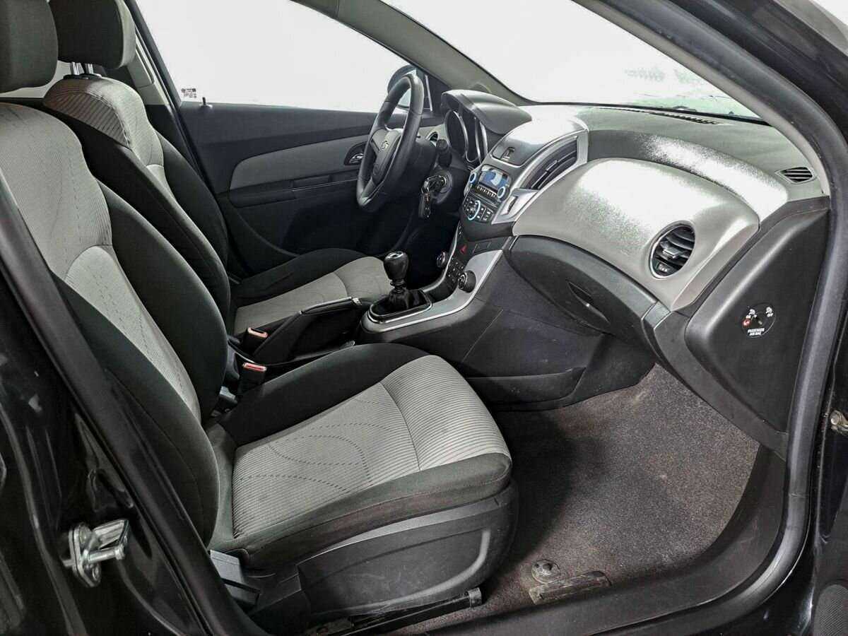 Chevrolet Cruze 2013 года с пробегом. Фото: #10