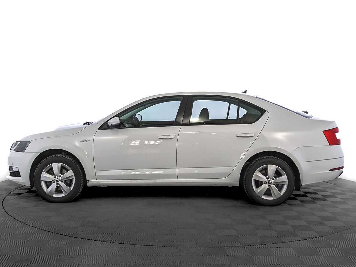 Skoda Octavia 2019 года с пробегом. Фото: #7
