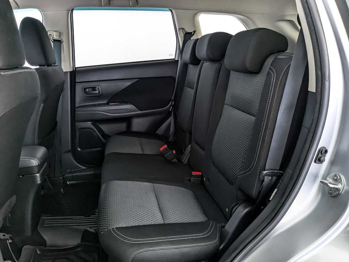 Mitsubishi Outlander 2019 года с пробегом. Фото: #17