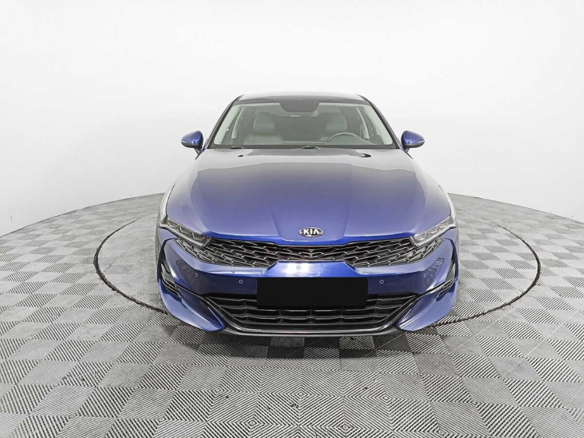 Kia K5 2021 года с пробегом. Фото: #1