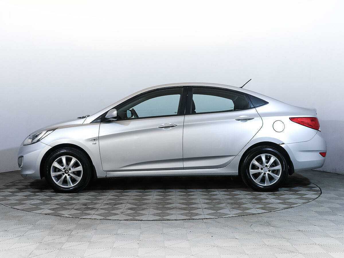 Hyundai Solaris 2012 года с пробегом. Фото: #6
