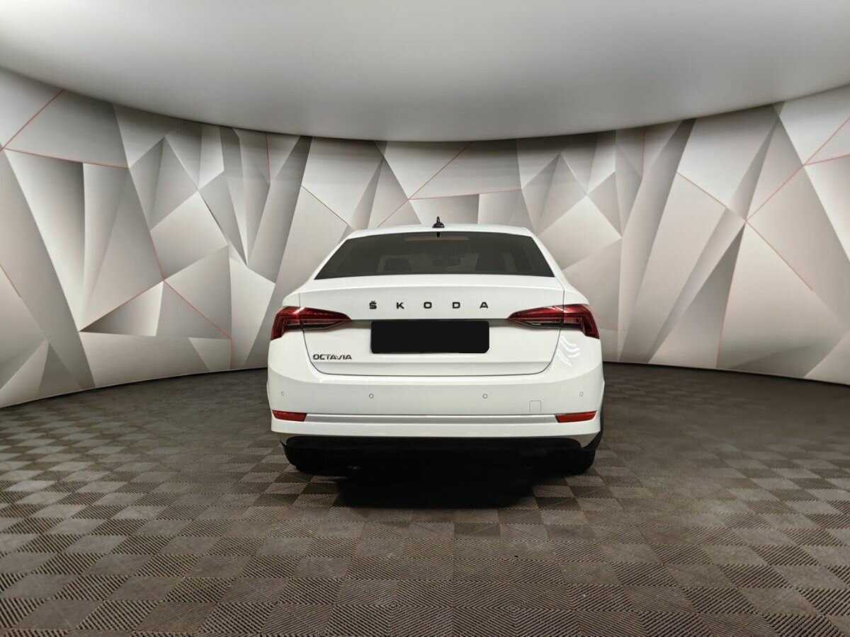 Skoda Octavia 2021 года с пробегом. Фото: #7