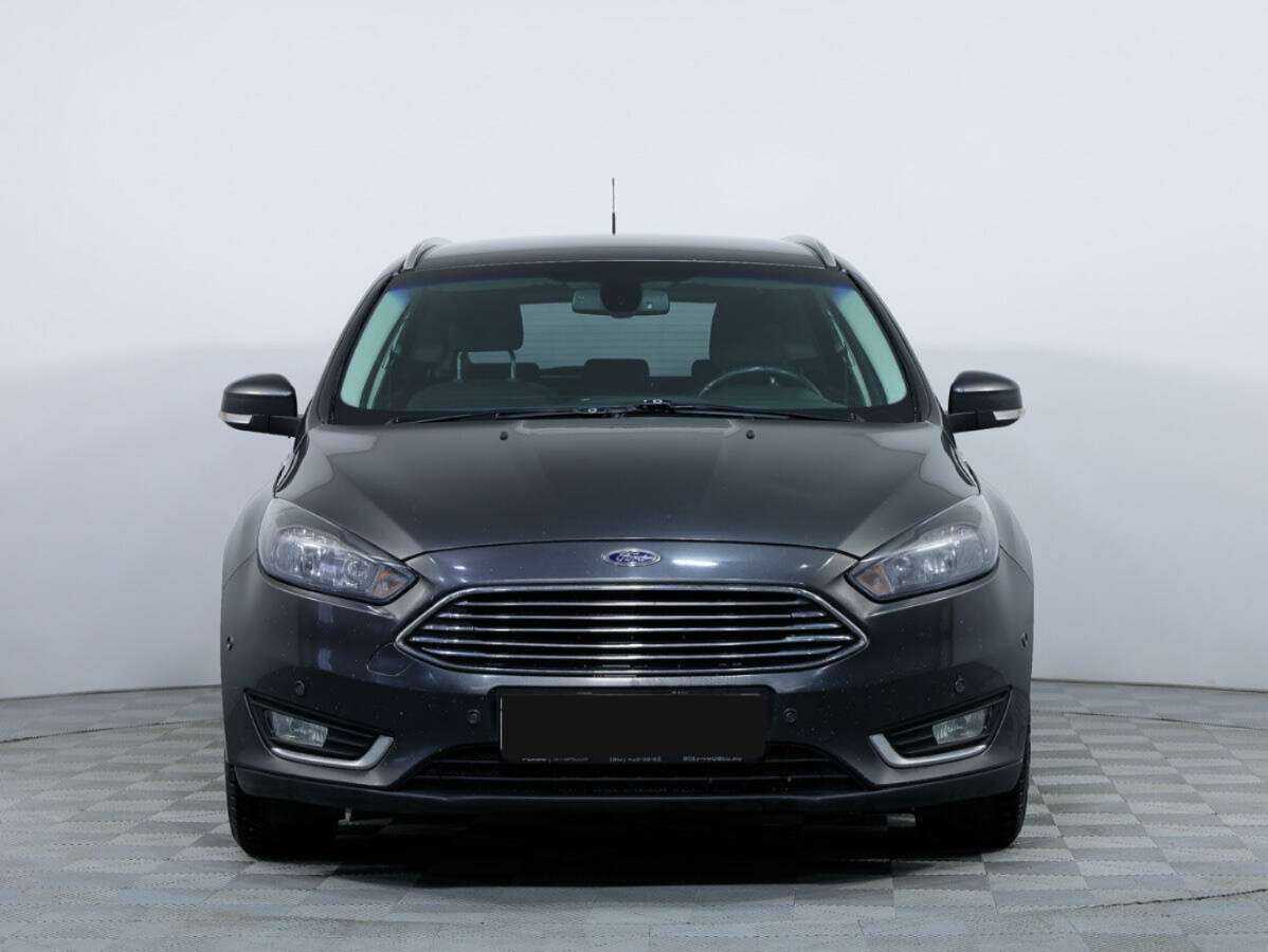 Ford Focus 2018 года с пробегом. Посмотреть фото