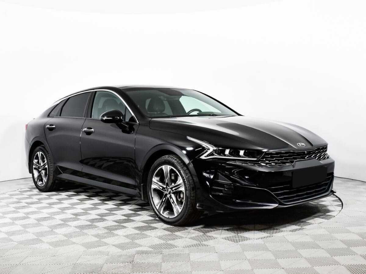 Kia K5 2021 года с пробегом. Фото: #2