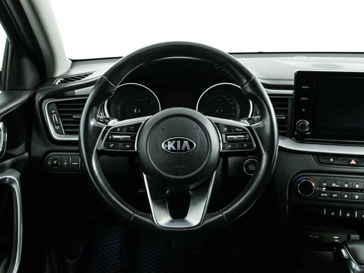 Kia Ceed 2020 года с пробегом. Фото: #19