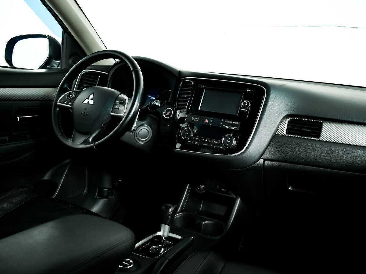 Mitsubishi Outlander 2012 года с пробегом. Фото: #6