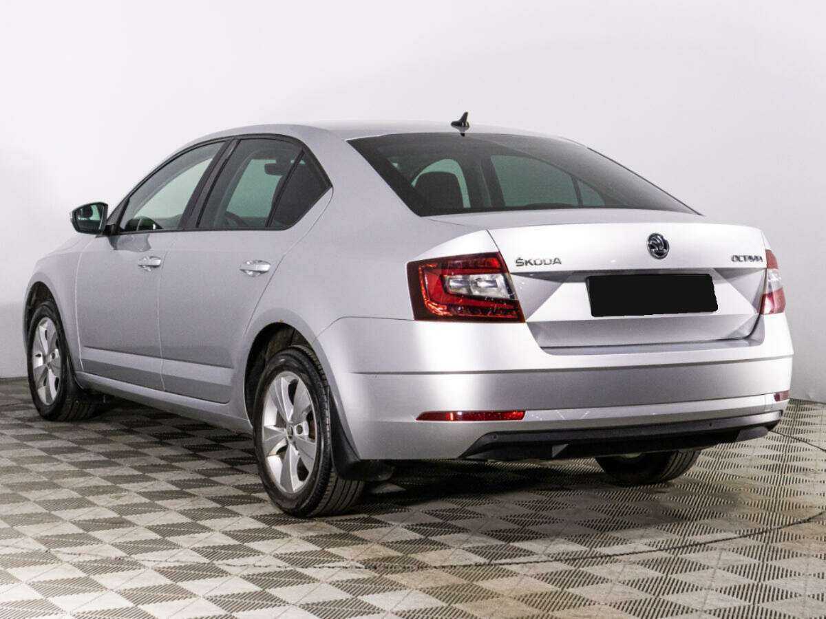 Skoda Octavia 2018 года с пробегом. Фото: #6