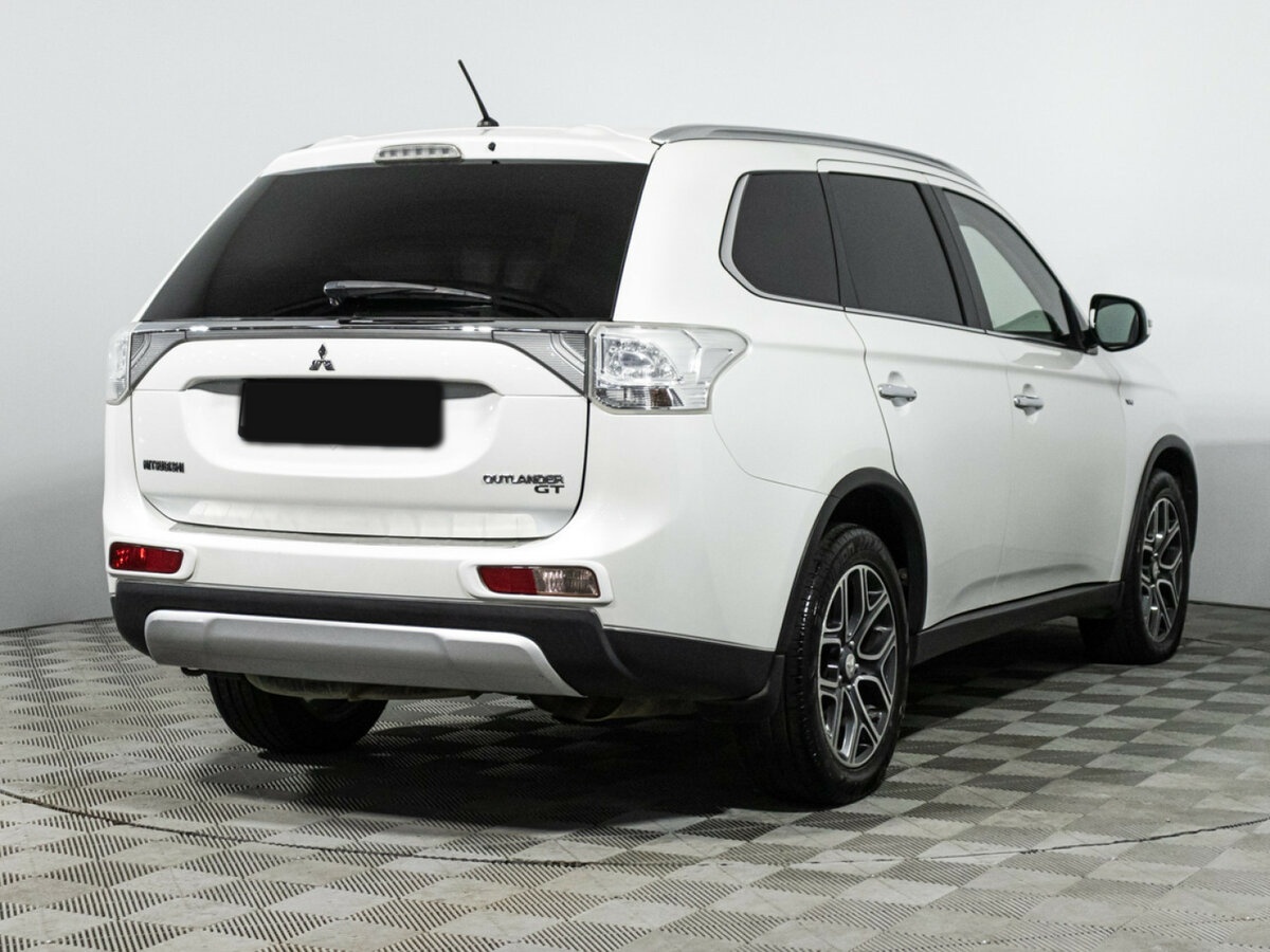 Mitsubishi Outlander 2014 года с пробегом. Фото: #4