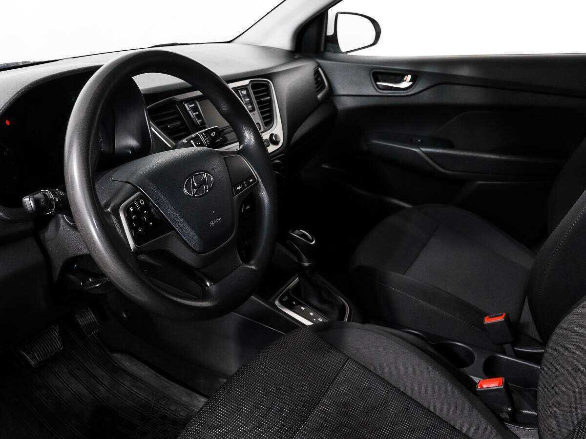 Hyundai Solaris 2019 года с пробегом. Фото: #6
