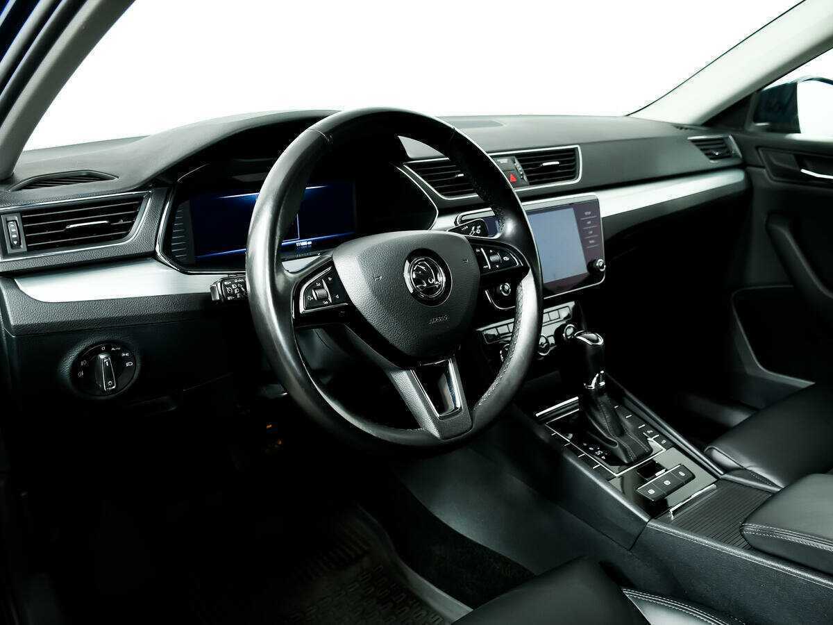 Skoda Superb 2019 года с пробегом. Фото: #12