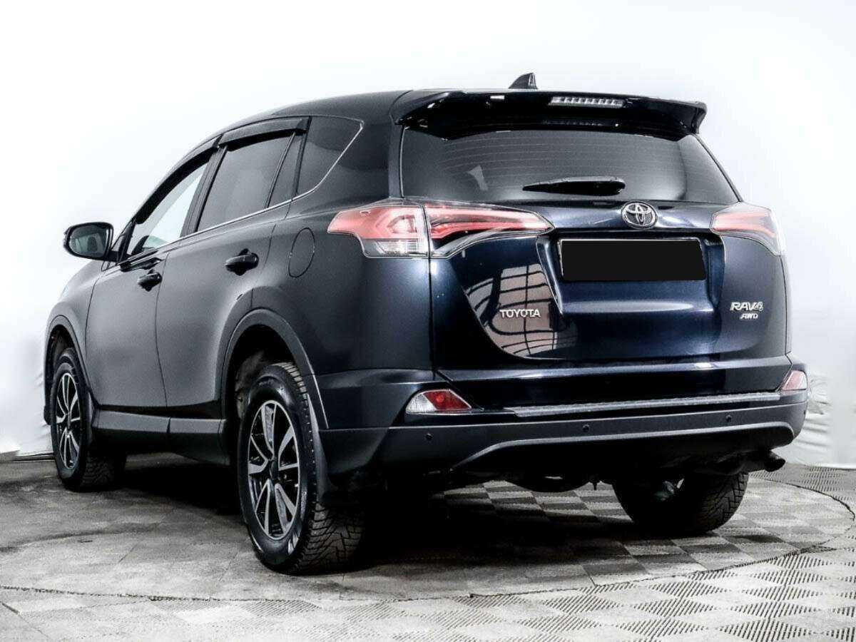 Toyota RAV4 2017 года с пробегом. Фото: #5