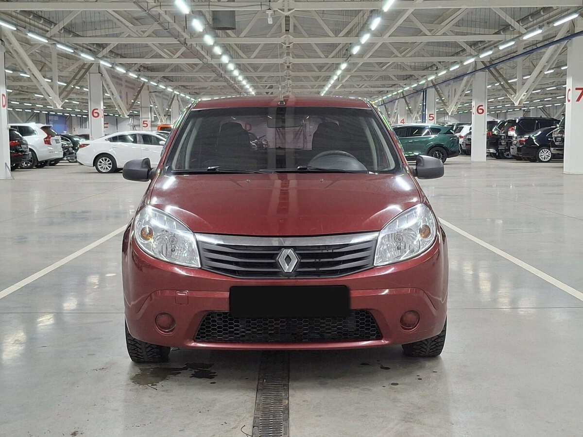 Renault Sandero 2014 года с пробегом. Фото: #1