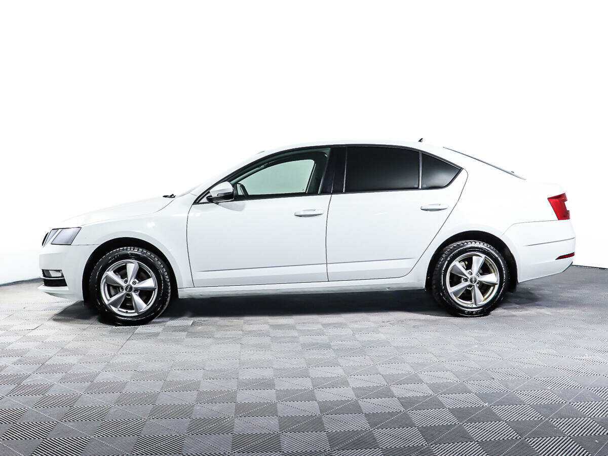 Skoda Octavia 2019 года с пробегом. Фото: #7