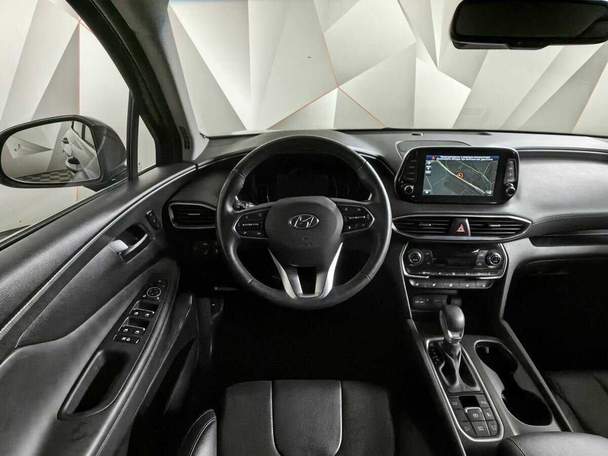Hyundai Santa Fe 2018 года с пробегом. Фото: #14