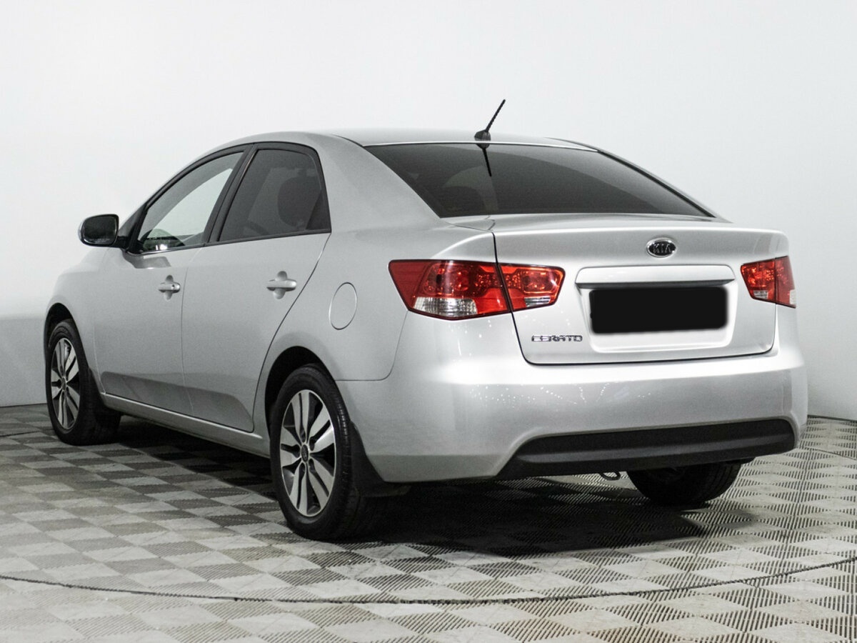 Kia Cerato 2012 года с пробегом. Фото: #6