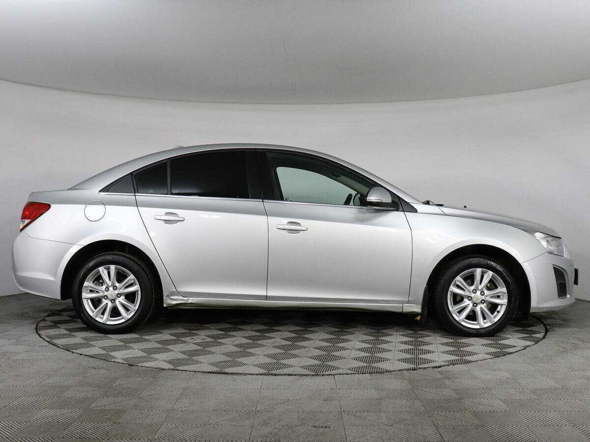 Chevrolet Cruze 2014 года с пробегом. Фото: #3