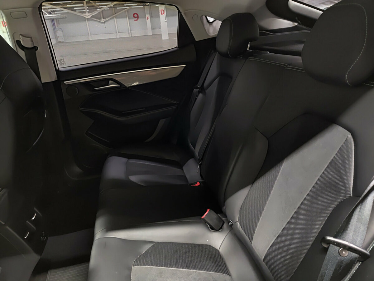 Москвич 6 2023 года с пробегом. Фото: #11