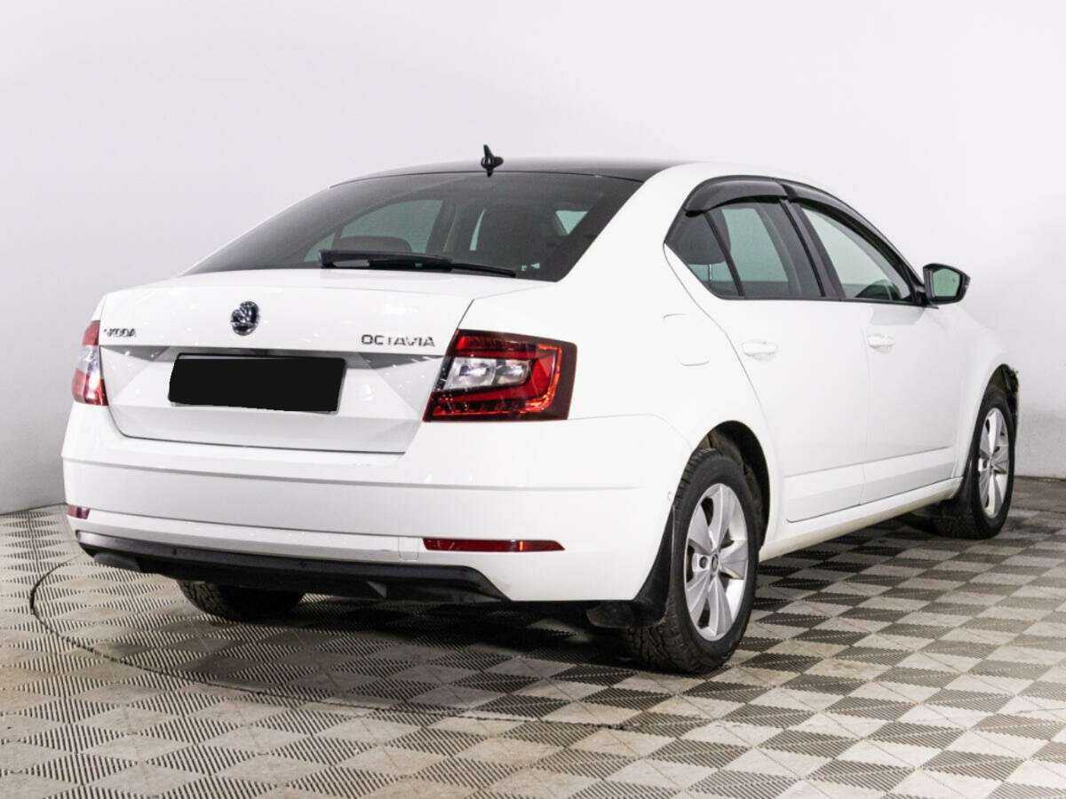 Skoda Octavia 2019 года с пробегом. Фото: #4