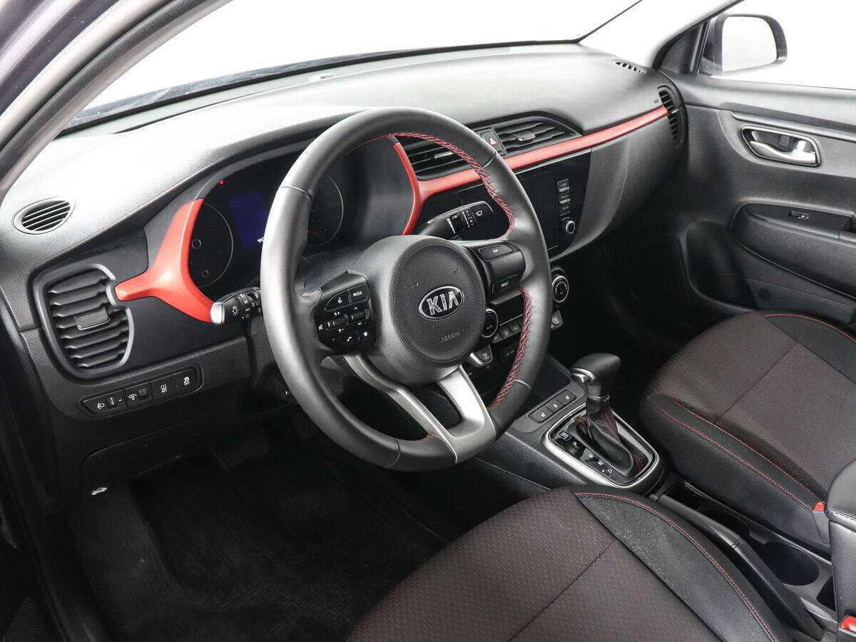 Kia Rio 2021 года с пробегом. Фото: #8