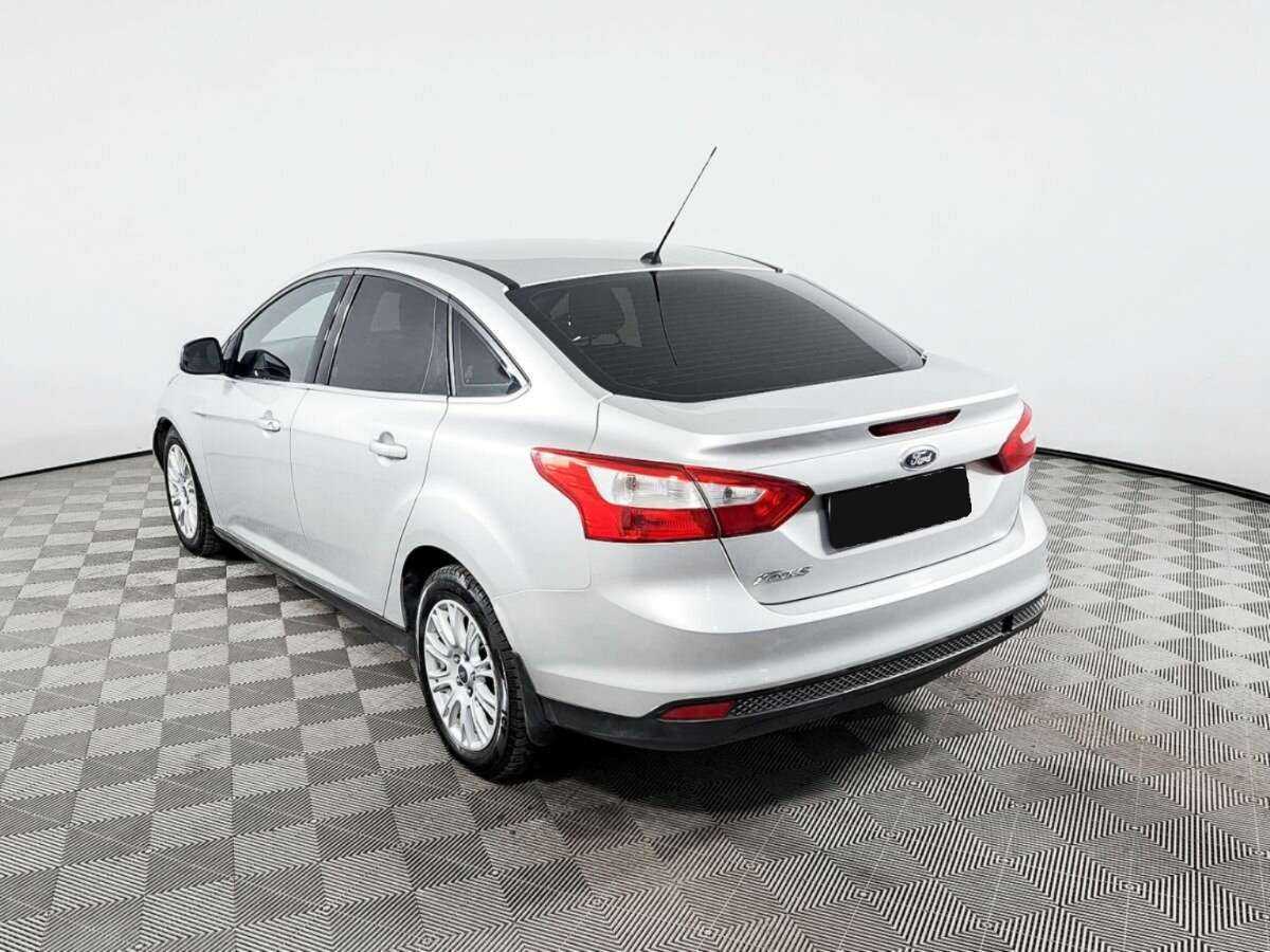 Ford Focus 2012 года с пробегом. Фото: #6