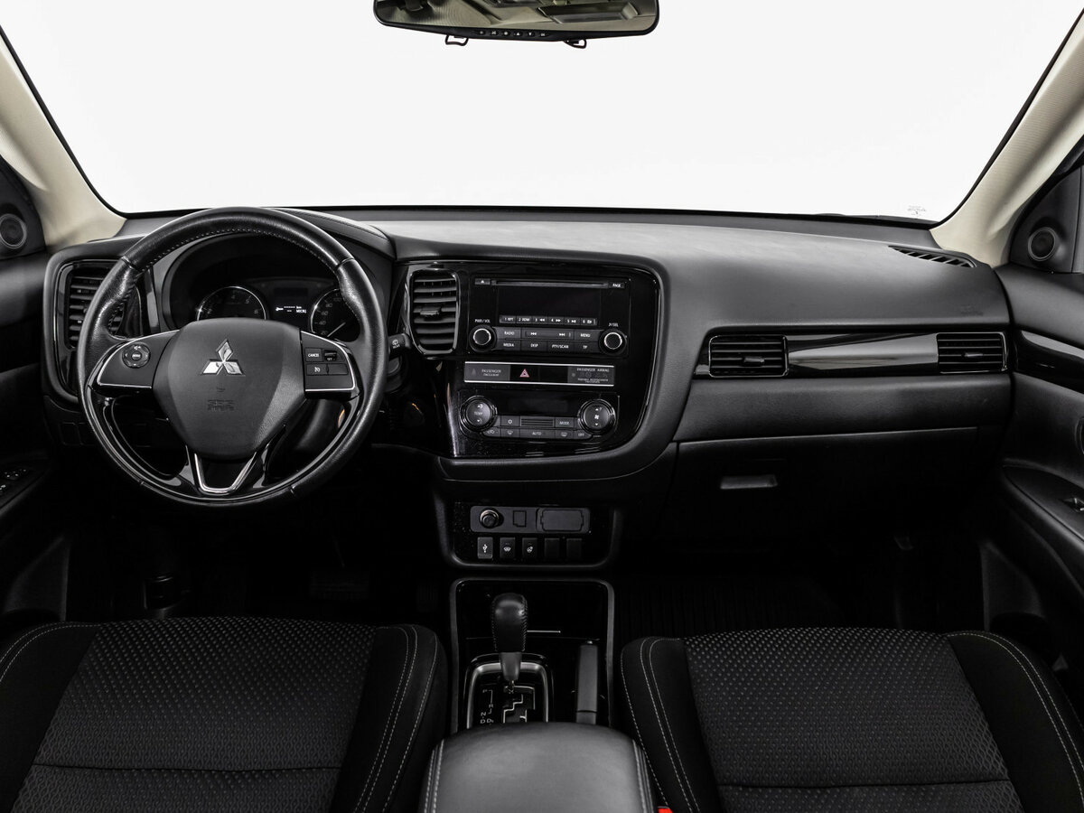 Mitsubishi Outlander 2019 года с пробегом. Фото: #7