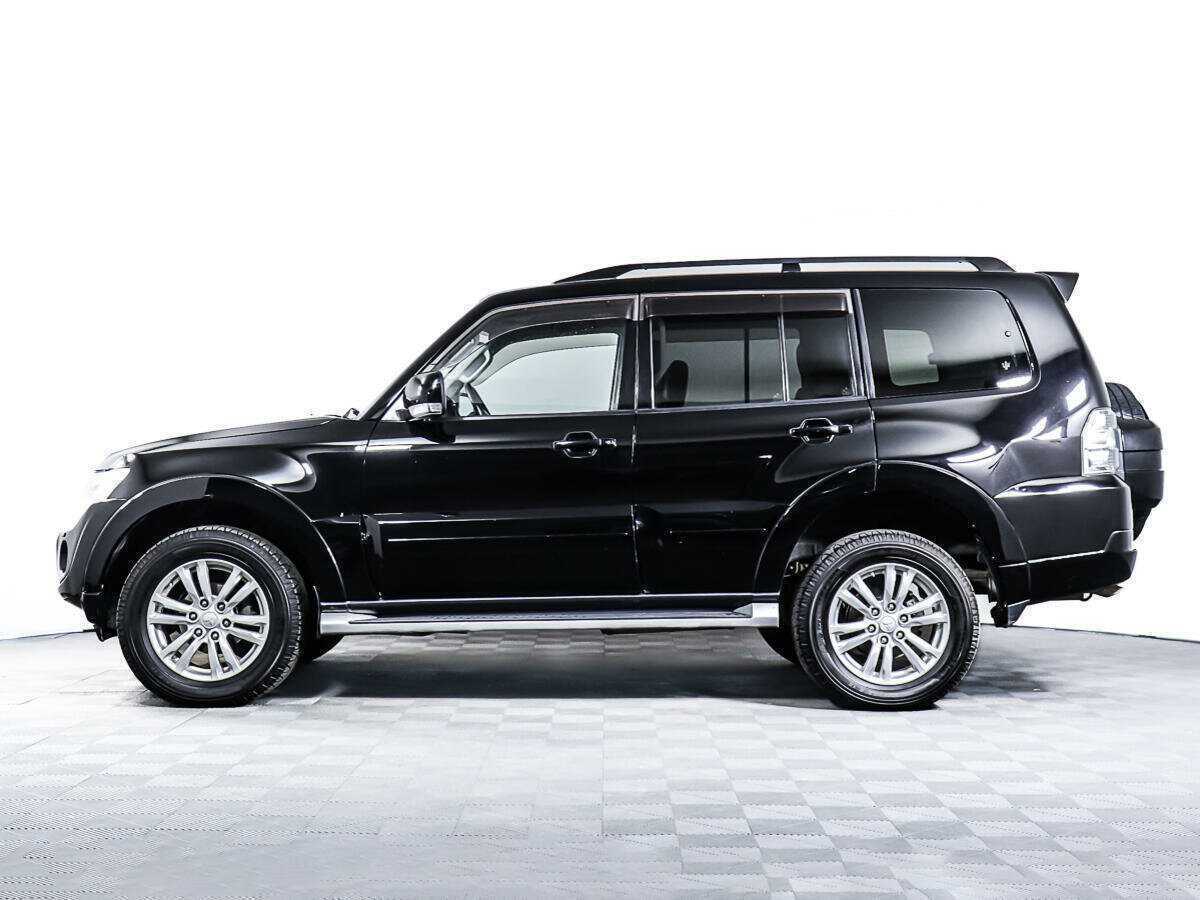 Mitsubishi Pajero 2012 года с пробегом. Фото: #4