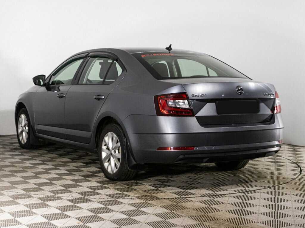 Skoda Octavia 2018 года с пробегом. Фото: #6