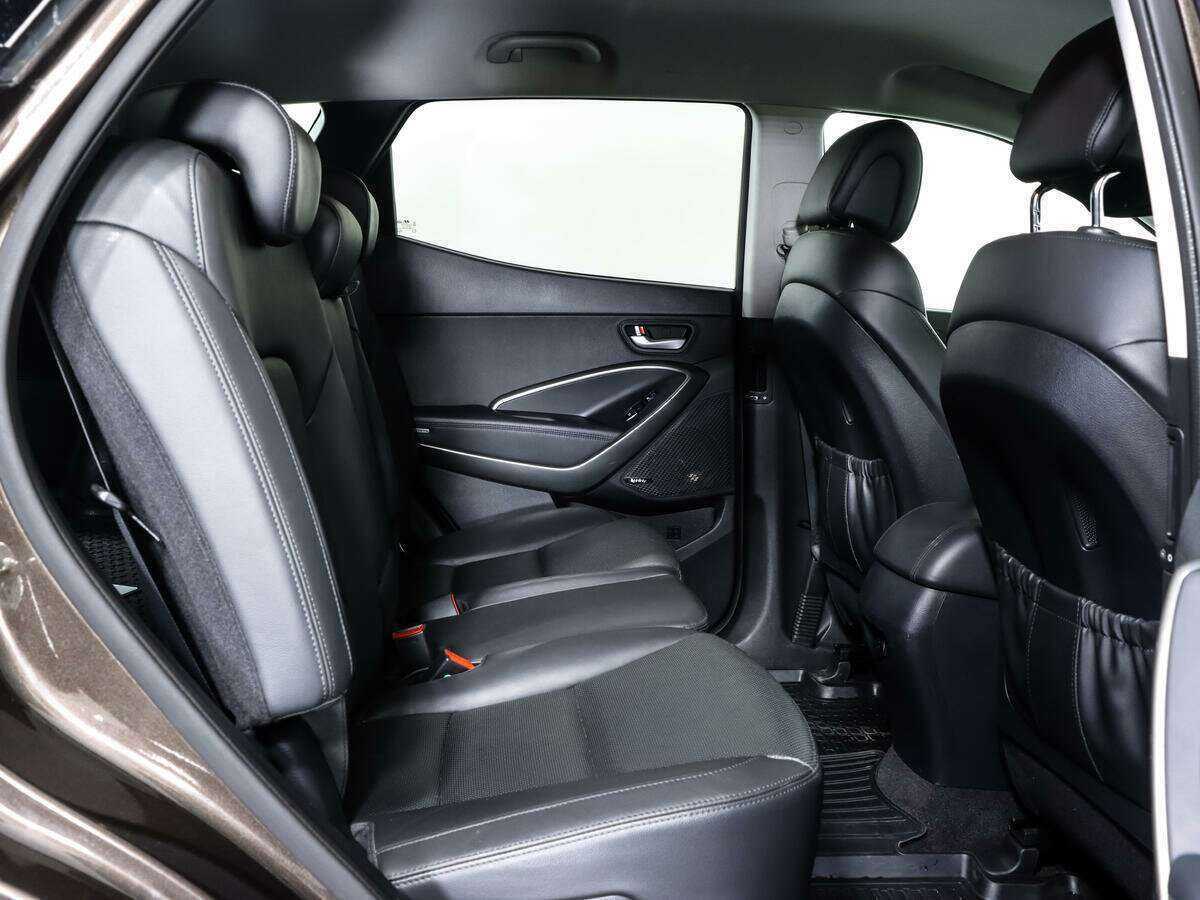 Hyundai Santa Fe 2018 года с пробегом. Фото: #16