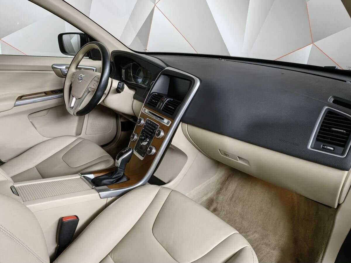 Volvo XC60 2015 года с пробегом. Фото: #9