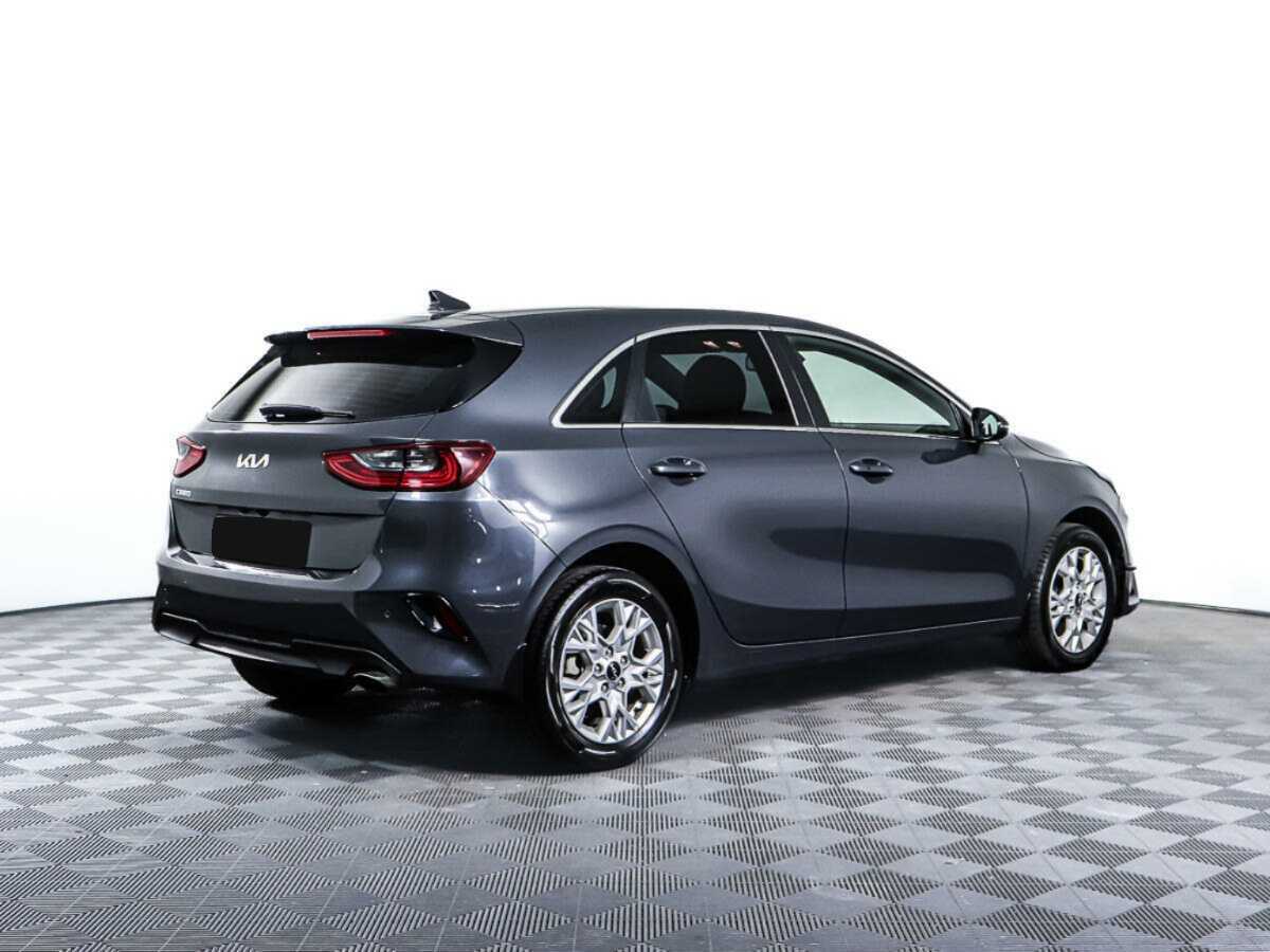 Kia Ceed 2022 года с пробегом. Фото: #4