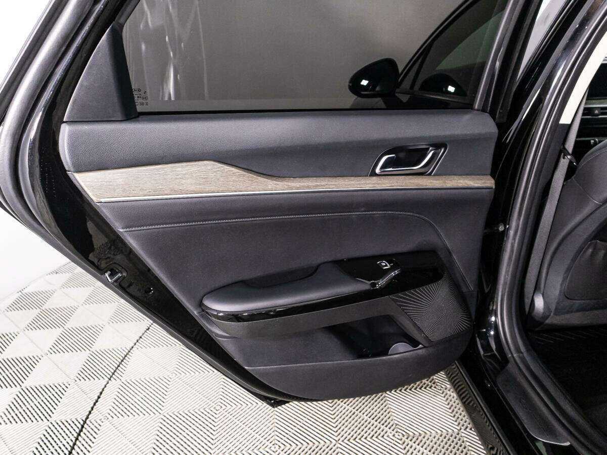 Kia K5 2021 года с пробегом. Фото: #27