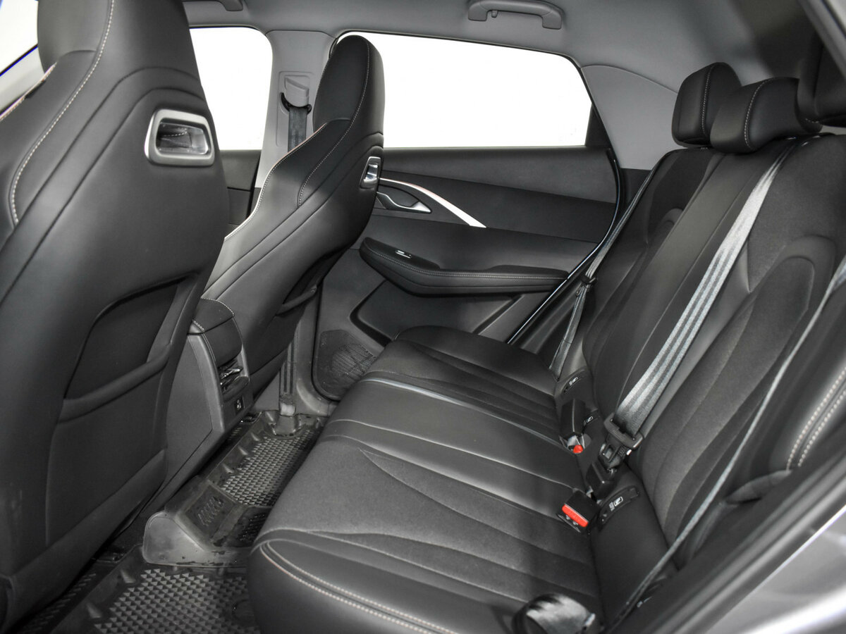 OMODA C5 2024 года с пробегом. Фото: #11