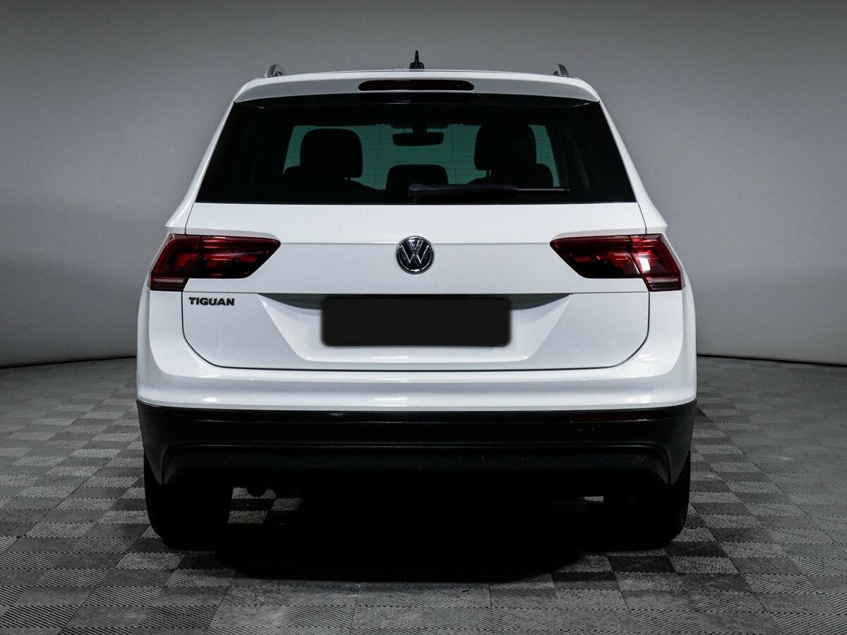 Volkswagen Tiguan 2018 года с пробегом. Фото: #5