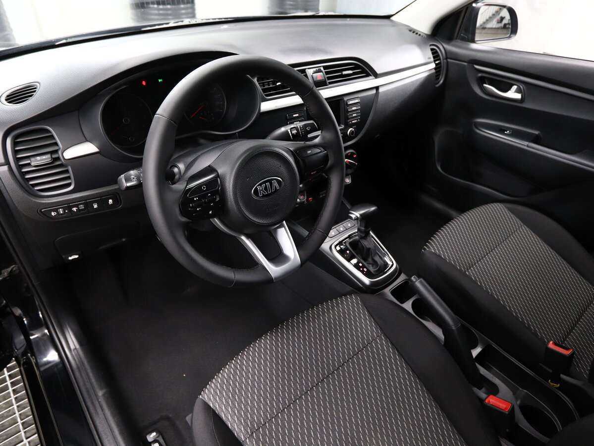Kia Rio 2017 года с пробегом. Фото: #9