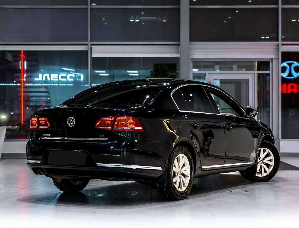 Volkswagen Passat 2013 года с пробегом. Фото: #3