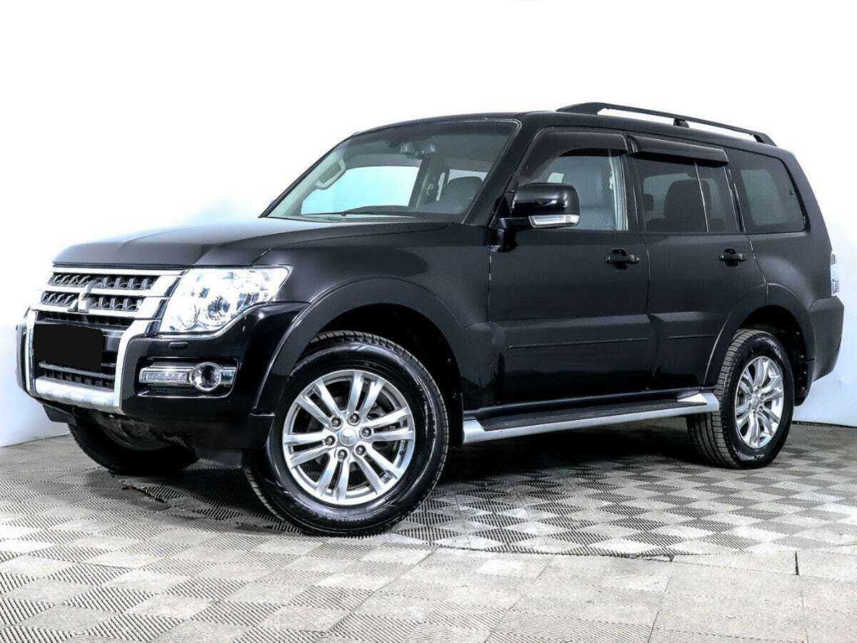 Mitsubishi Pajero 2018 года с пробегом. Фото: #0