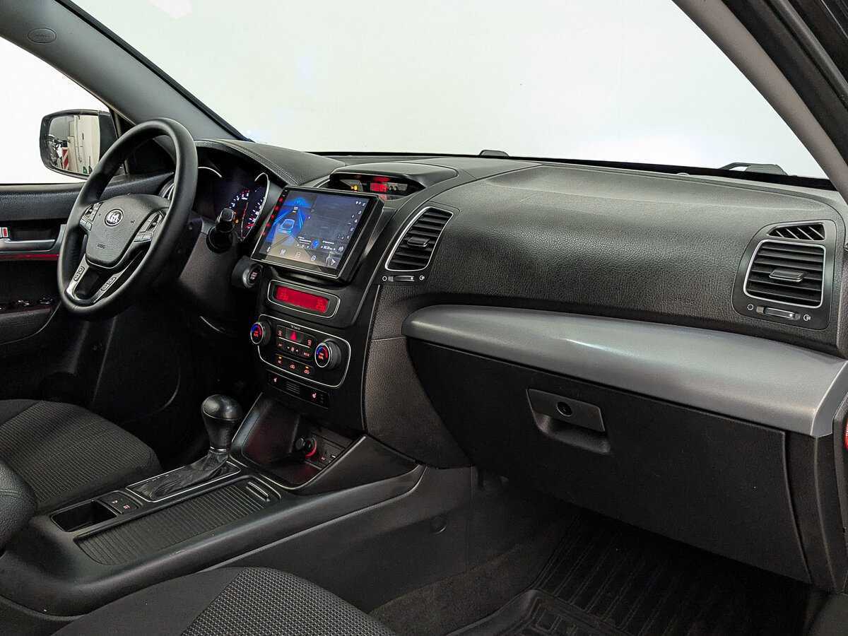 Kia Sorento 2015 года с пробегом. Фото: #12