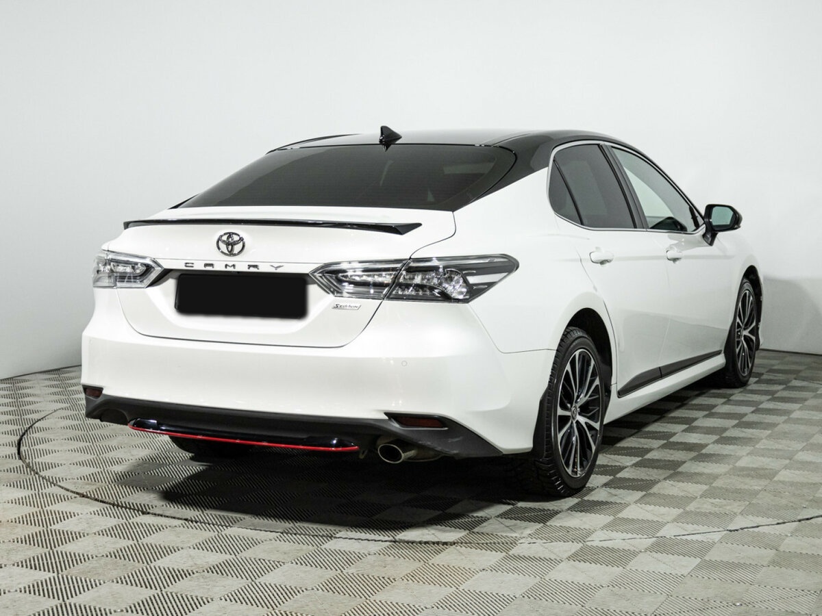 Toyota Camry 2020 года с пробегом. Фото: #3