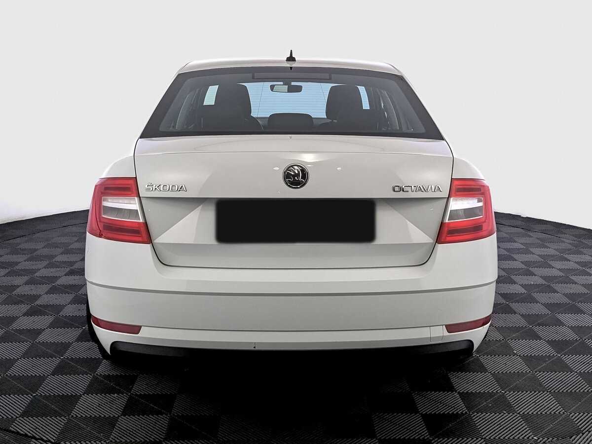 Skoda Octavia 2019 года с пробегом. Фото: #5