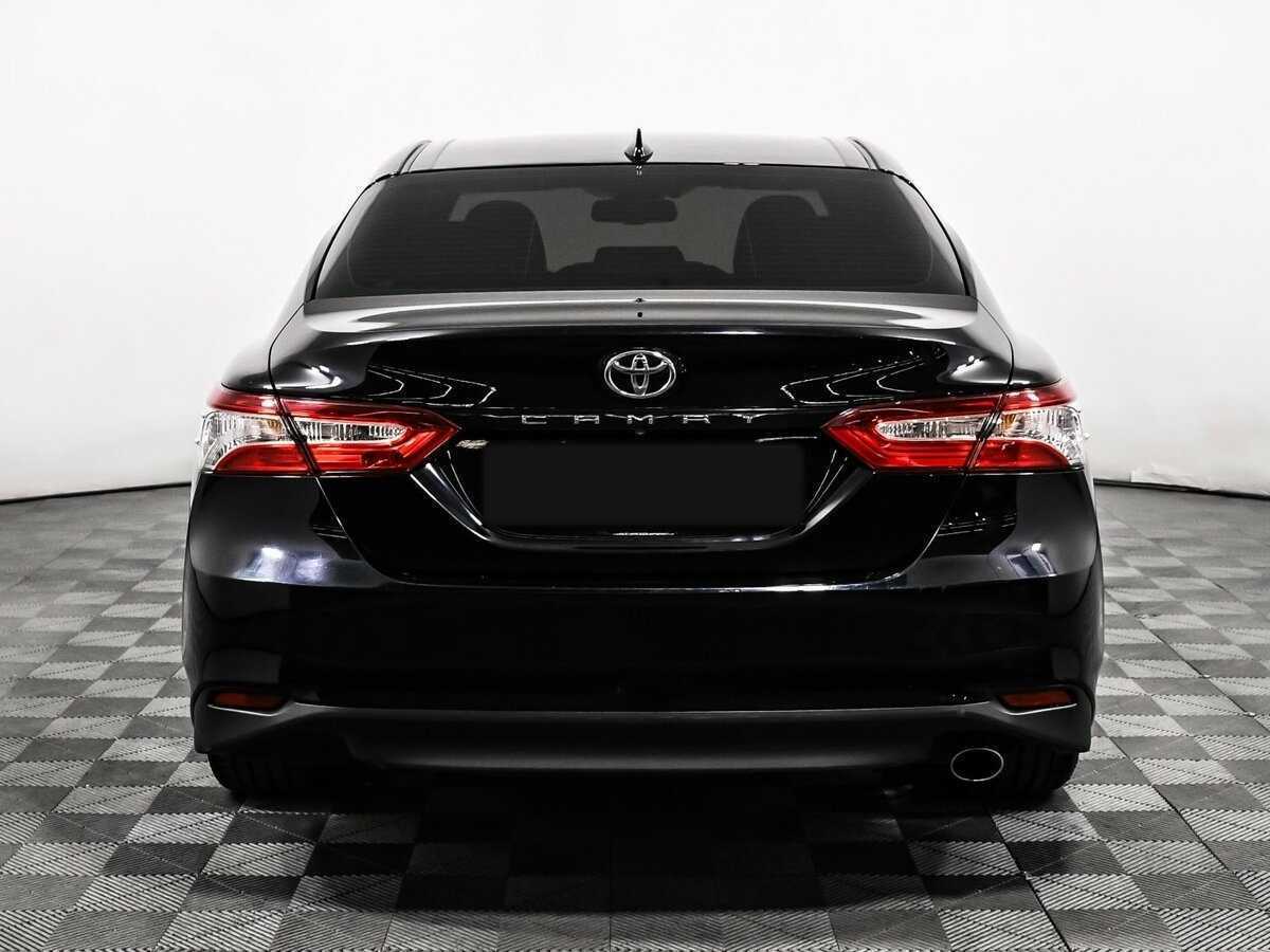 Toyota Camry 2019 года с пробегом. Фото: #5