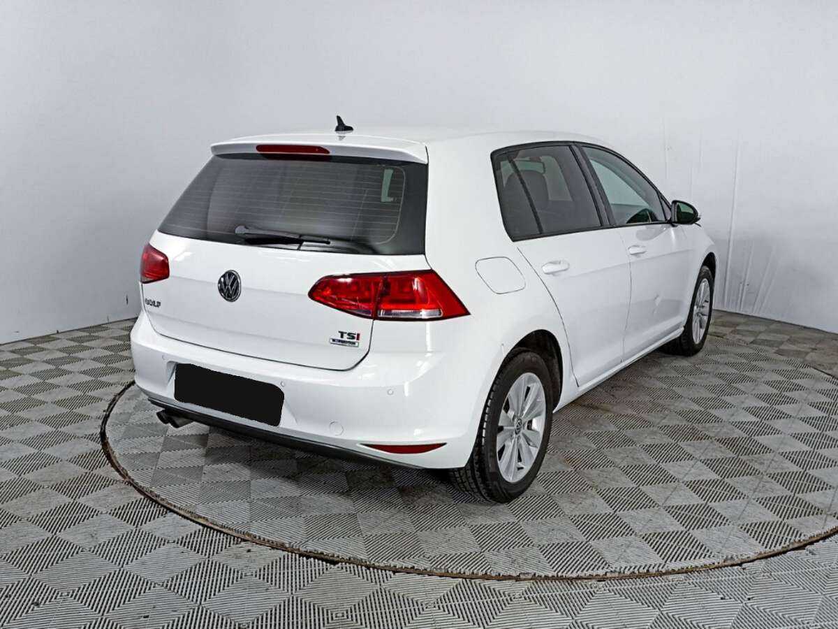 Volkswagen Golf 2014 года с пробегом. Фото: #4