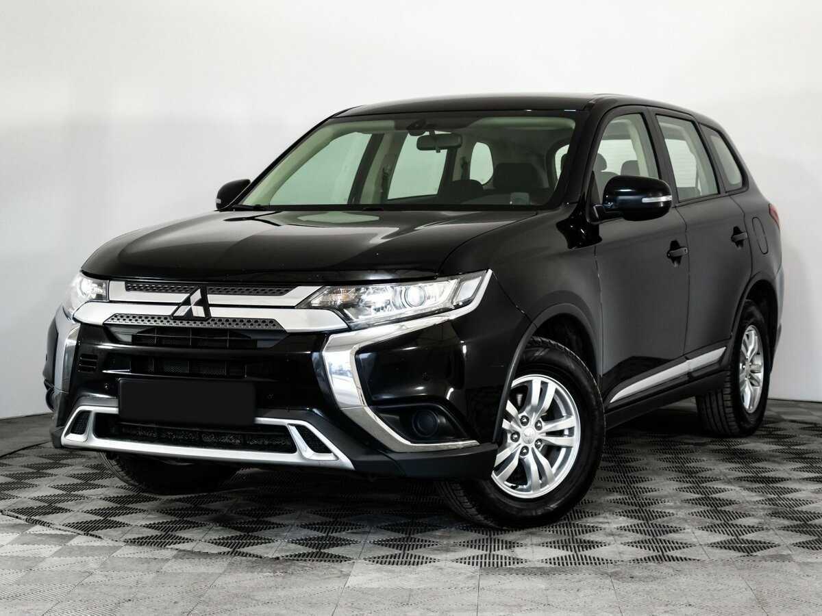 Mitsubishi Outlander 2018 года с пробегом. Фото: #0