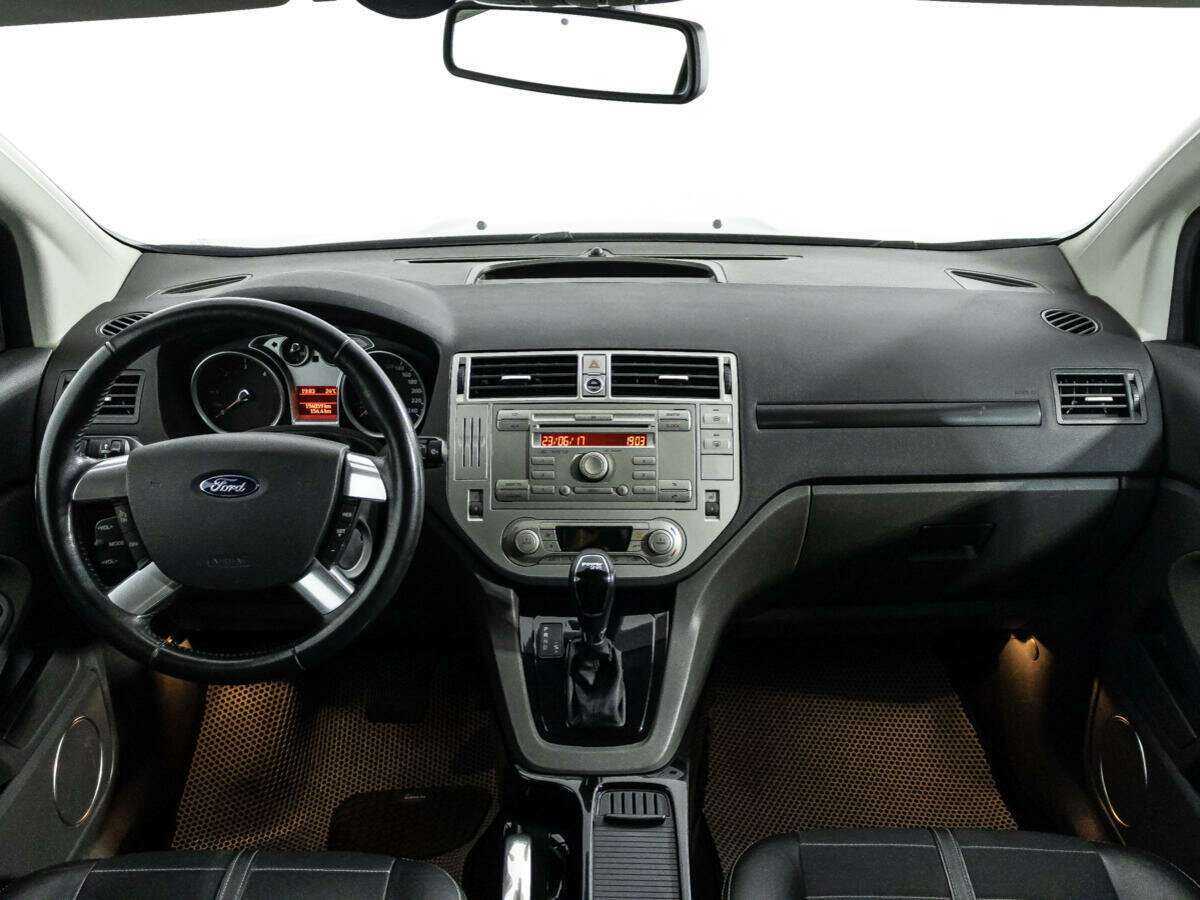 Ford Kuga 2012 года с пробегом. Фото: #12