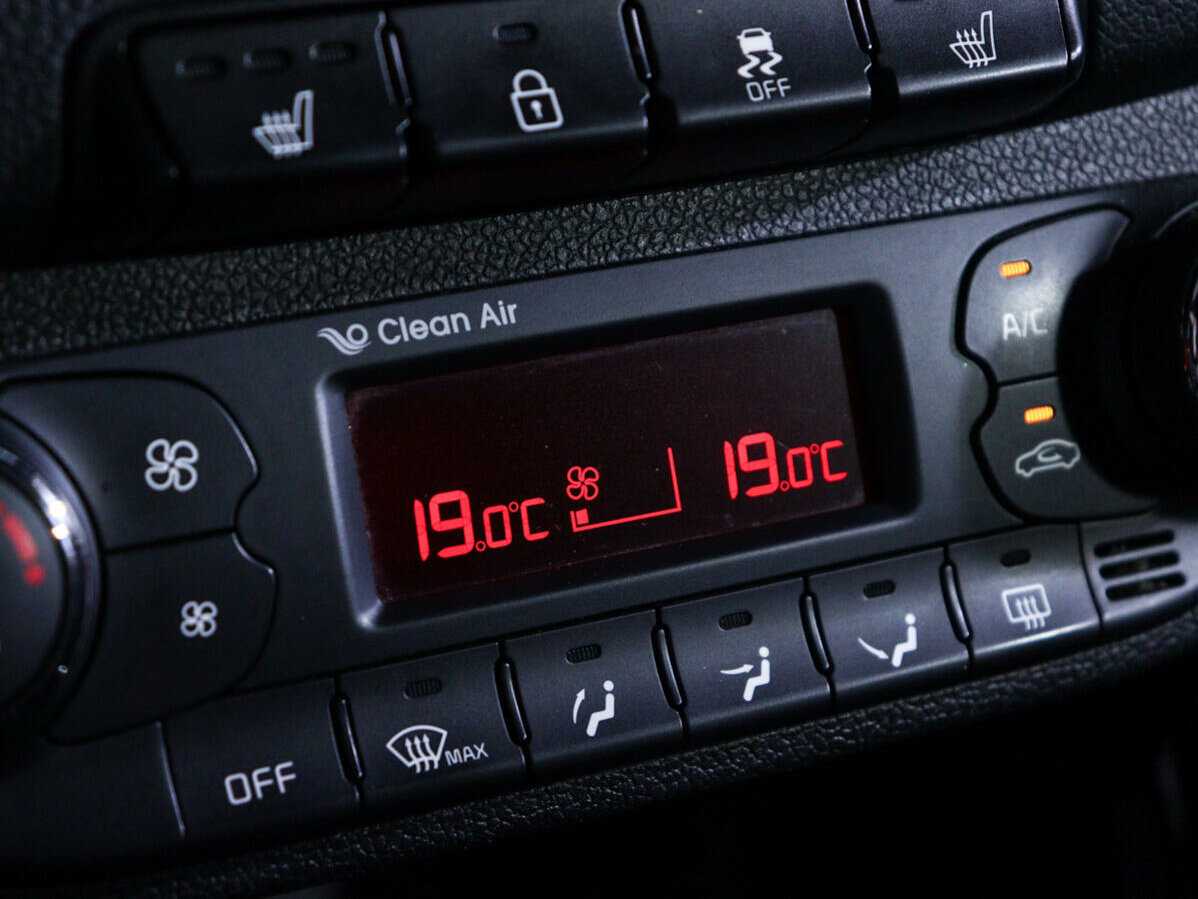 Kia Ceed 2013 года с пробегом. Фото: #17