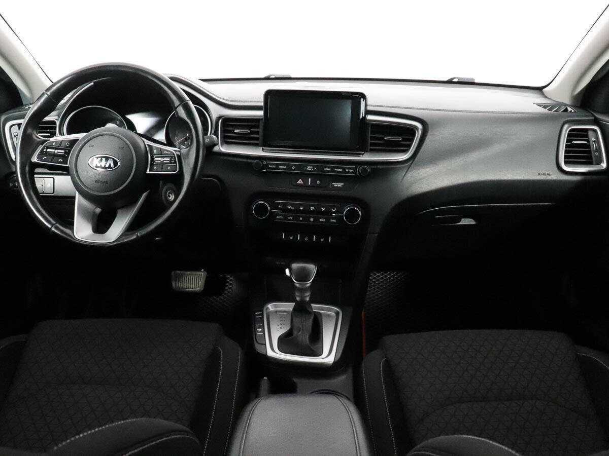 Kia Ceed 2019 года с пробегом. Фото: #12