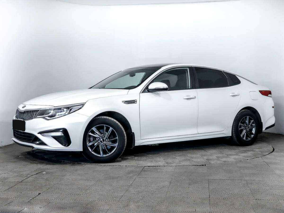 Kia Optima 2018 года с пробегом. Посмотреть фото