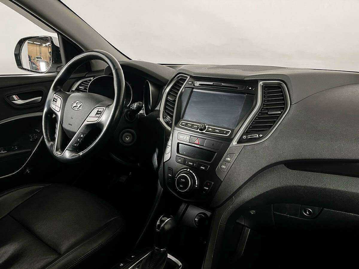 Hyundai Santa Fe 2017 года с пробегом. Фото: #8